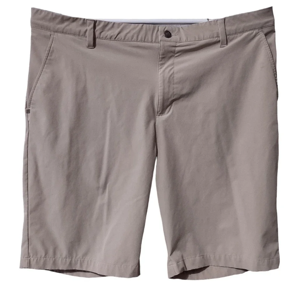 Adidas Shorts Men's Size 40 Spellout Logo Golf Sports Active Stretch Tan Pockets